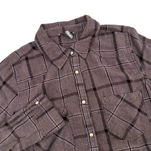 BKE Fitted Plaid Long Sleeve Button Up‎ Shirt Womens Large Purple Flannel Casual